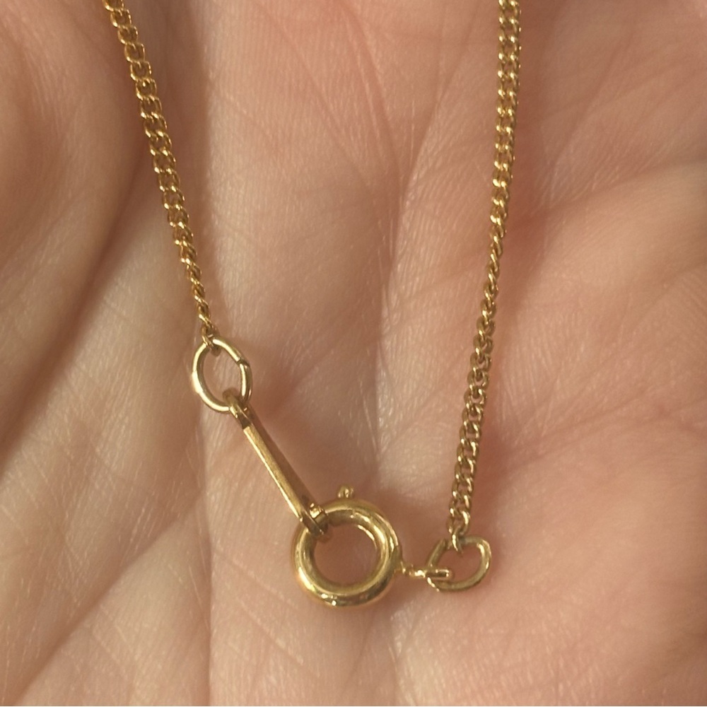 Avon Gold Tone Pearl Shell Pendant Necklace Woman’s Dainty Beach Ocean Jewelry - Picture 9 of 10
